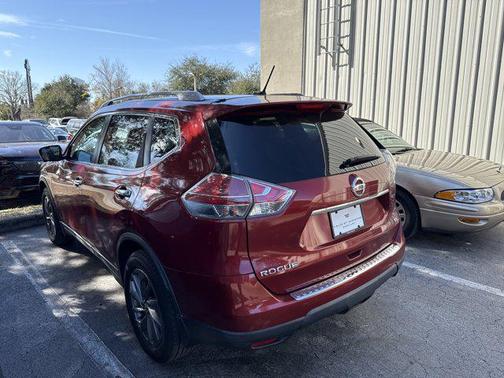 2016 Nissan Rogue SL