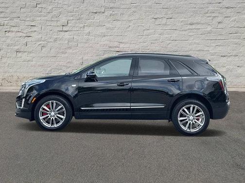 2025 Cadillac XT5 Sport