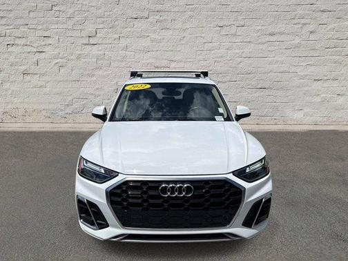 Ibis White 2022 Audi Q5 45 S line Premium