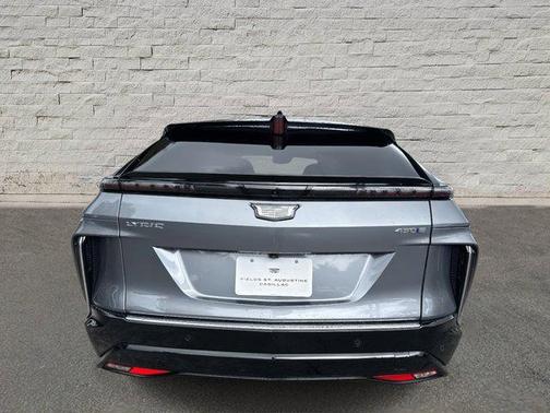 2023 Cadillac LYRIQ Luxury
