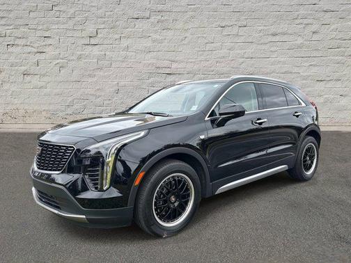 2020 Cadillac XT4 Premium Luxury