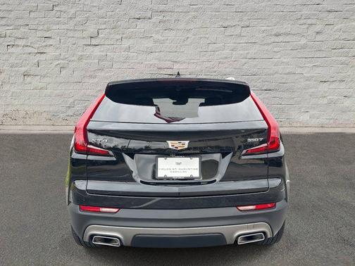 2020 Cadillac XT4 Premium Luxury