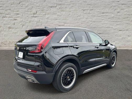 2020 Cadillac XT4 Premium Luxury