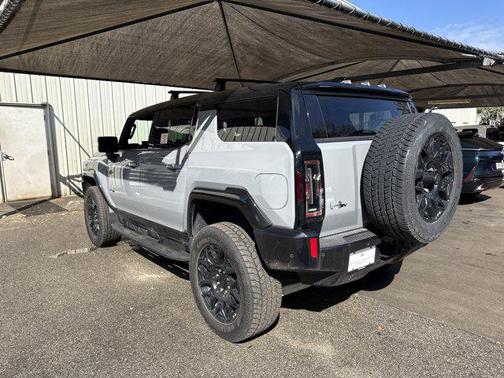 2025 GMC HUMMER EV SUV 2X