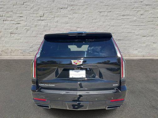 2025 Cadillac Escalade ESV Sport