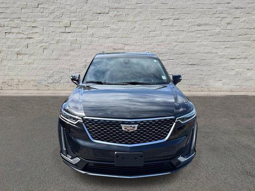 2022 Cadillac XT6 Premium Luxury FWD