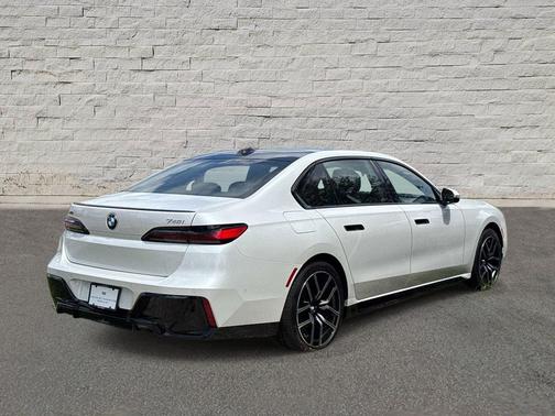 Alpine White 2026 BMW 740 xDrive