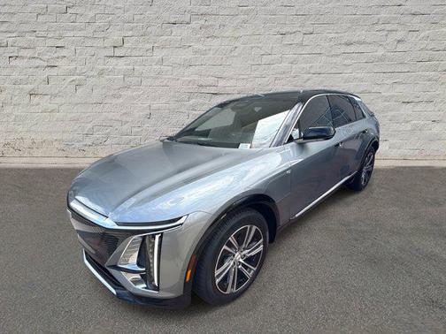 Argent Silver Metallic 2026 Cadillac LYRIQ Premium Luxury
