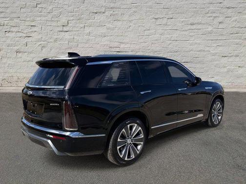 2026 Cadillac VISTIQ Luxury