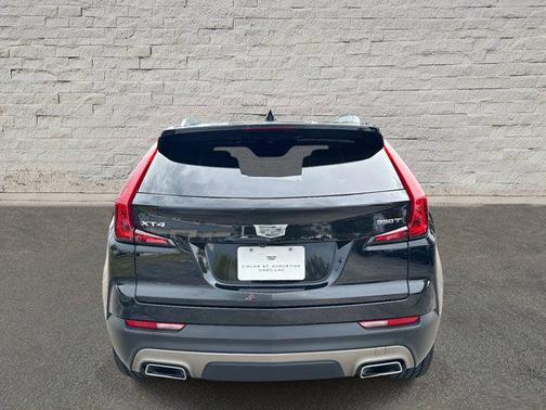 2021 Cadillac XT4 Premium Luxury