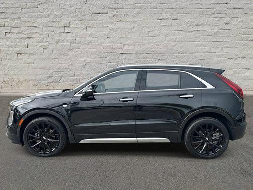 2021 Cadillac XT4 Premium Luxury