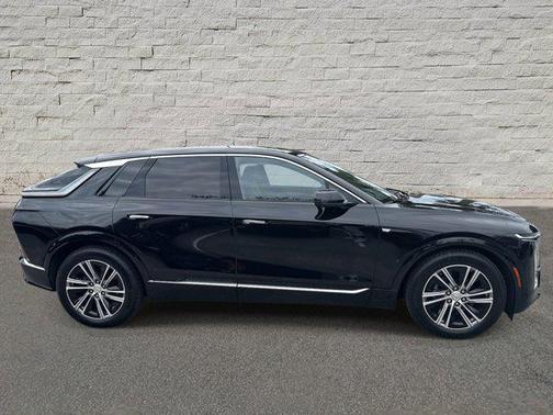 2025 Cadillac LYRIQ Luxury