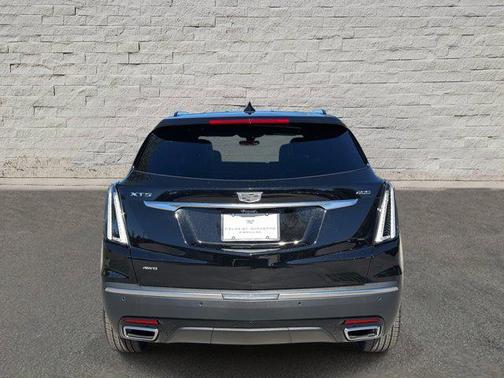 2025 Cadillac XT5 Sport