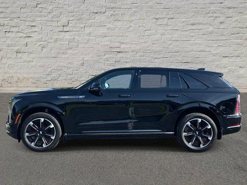 2025 Cadillac Escalade IQ Sport 2