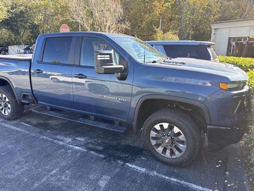 2024 Chevrolet Silverado 2500 Custom