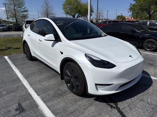 2024 Tesla Model Y Long Range Dual Motor All-Wheel Drive