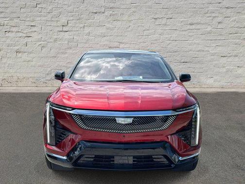 2025 Cadillac OPTIQ Luxury