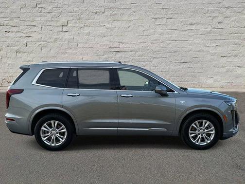 2024 Cadillac XT6 Luxury FWD