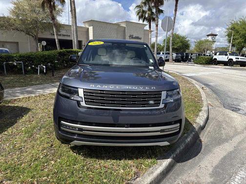 2026 Land Rover Range Rover P530 SE 7 Seat