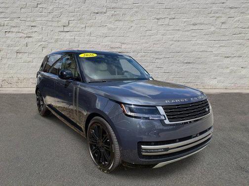 2026 Land Rover Range Rover P530 SE 7 Seat