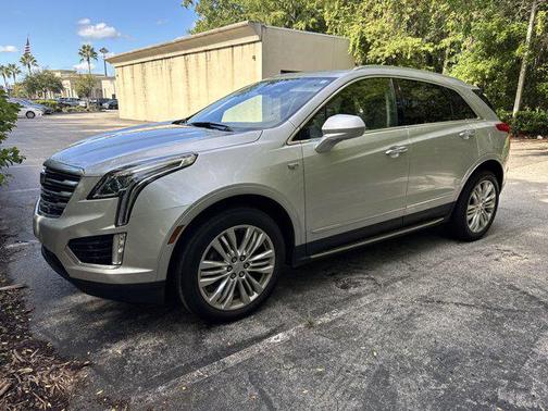 2018 Cadillac XT5 Premium Luxury