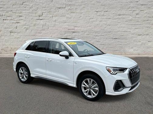 2023 Audi Q3 Premium 45 TFSI S line quattro Tiptronic