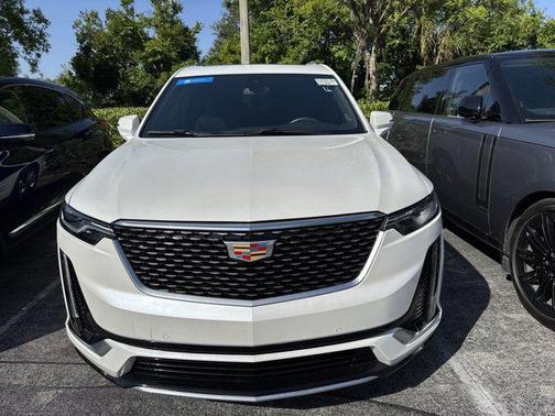2023 Cadillac XT6 Premium Luxury FWD