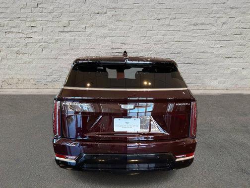 2025 Cadillac Escalade IQ Luxury 1