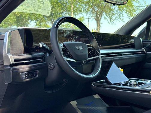 2025 Cadillac Escalade IQ Luxury 1