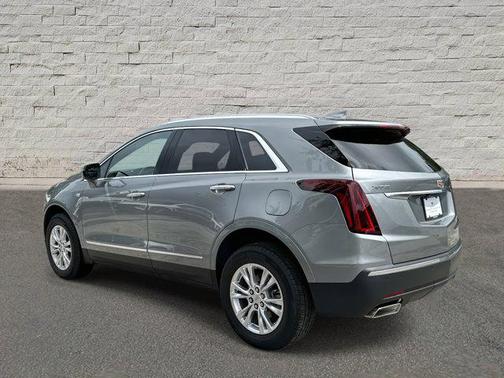 2025 Cadillac XT5 Luxury
