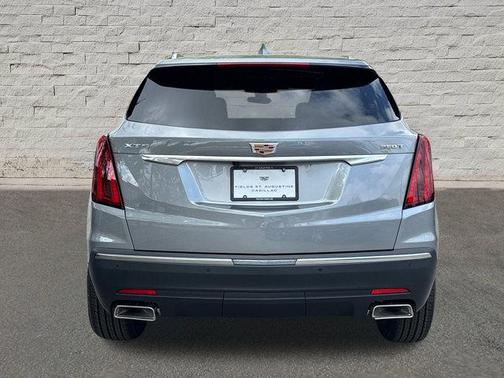 2025 Cadillac XT5 Luxury