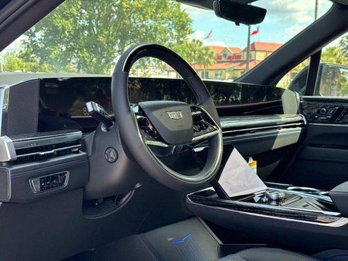 2025 Cadillac Escalade IQ Sport 1
