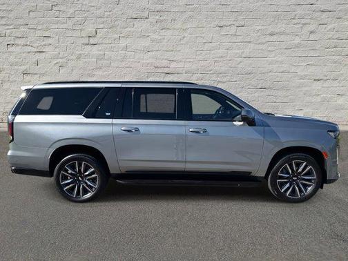 2024 Cadillac Escalade ESV Sport
