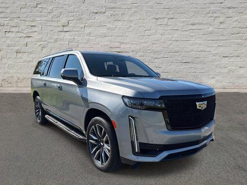 2024 Cadillac Escalade ESV Sport