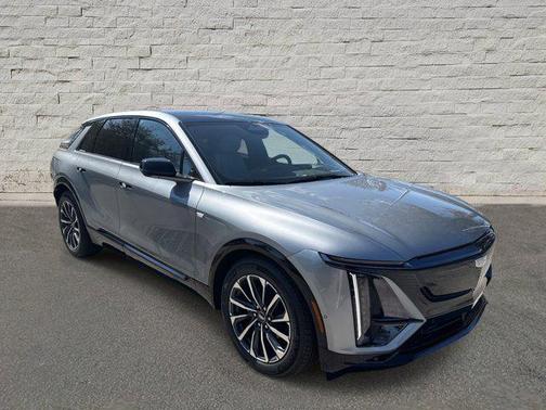 2025 Cadillac LYRIQ Sport