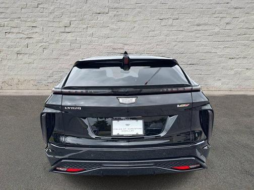 2026 Cadillac LYRIQ V