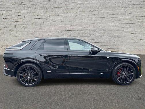 2026 Cadillac LYRIQ V