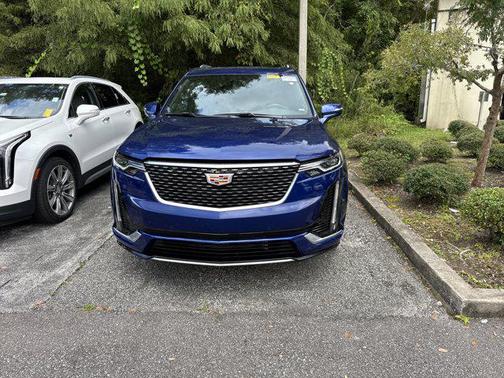 2025 Cadillac XT6 Premium Luxury FWD