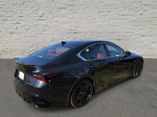 2022 Lexus IS 350 Base