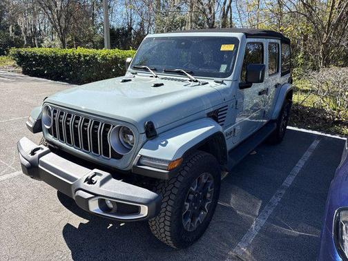 2024 Jeep Wrangler 4-Door Sahara 4x4