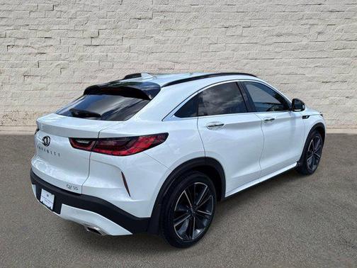 Radiant White 2024 INFINITI QX55 ESSENTIAL