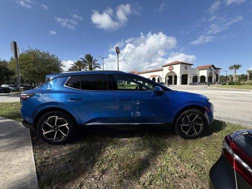 2025 Chevrolet Equinox EV LT