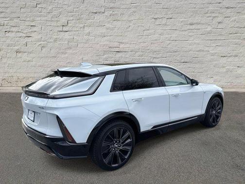 2026 Cadillac LYRIQ Signature Sport