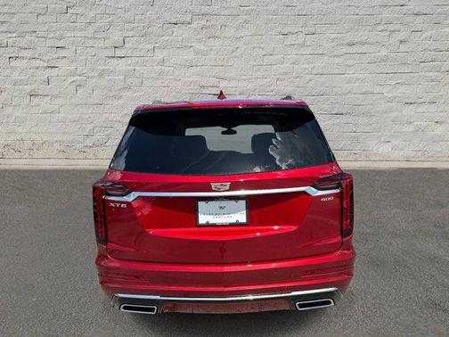 2025 Cadillac XT6 Premium Luxury FWD