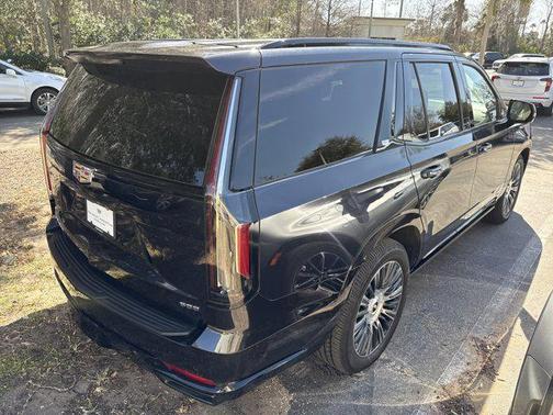 2022 Cadillac Escalade Sport Platinum