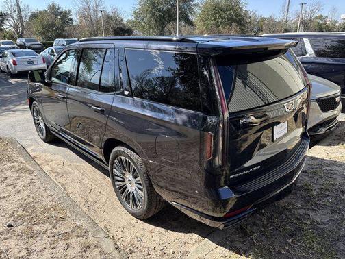 2022 Cadillac Escalade Sport Platinum