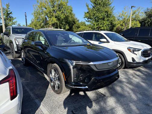 2025 Cadillac OPTIQ Luxury