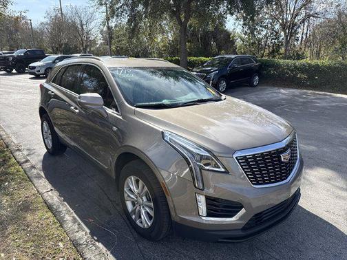 2023 Cadillac XT5 Luxury