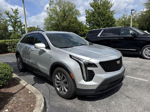 Radiant Silver Metallic 2022 Cadillac XT4 Sport