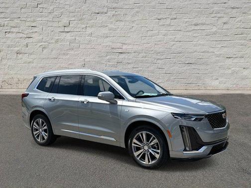 2025 Cadillac XT6 Premium Luxury FWD